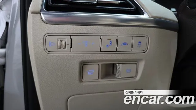 Hyundai Palisade Palisade Дизель 2.2 2WD — Фото автомобиля 15
