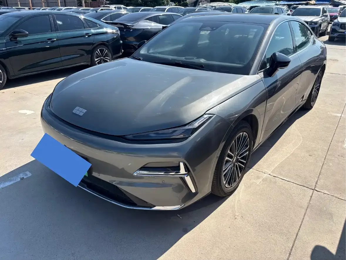 Фотография автомобиля — Geely Galaxy Galaxy Xingyao 8