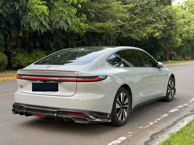 Nio ET7 — Фото автомобиля 6