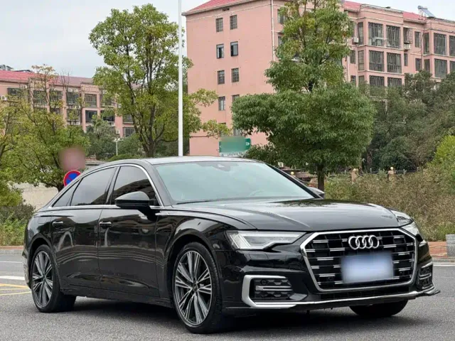 Audi A6L — Фото автомобиля 4