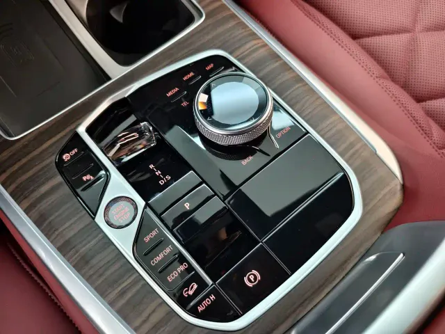 BMW X5 — Фото автомобиля 5