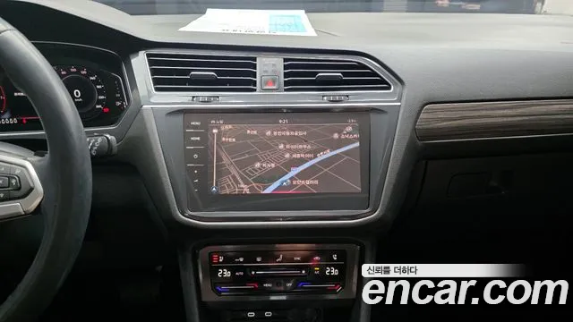 Volkswagen Tiguan — Фото автомобиля 14