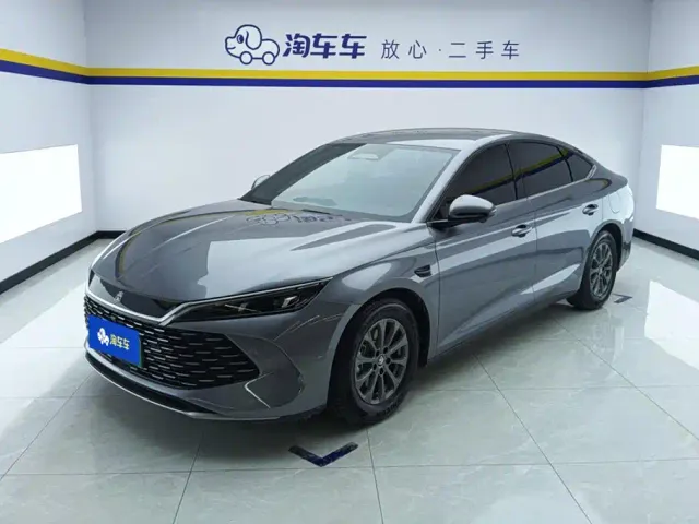 Фотография автомобиля — BYD Qin L