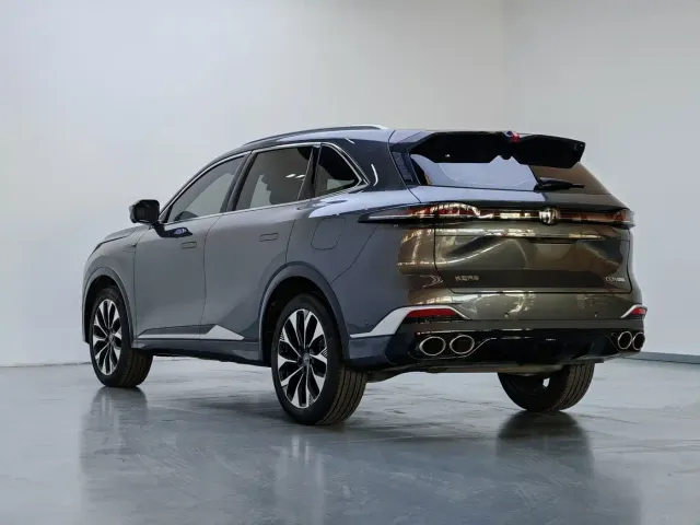 Changan CS75 Plus — Фото автомобиля 9