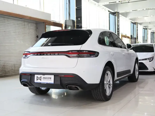 Porsche Macan — Фото автомобиля 19