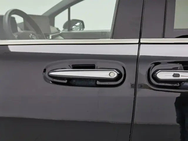 Toyota Granvia — Фото автомобиля 18