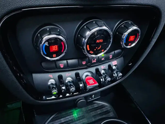 MINI Clubman — Фото автомобиля 14