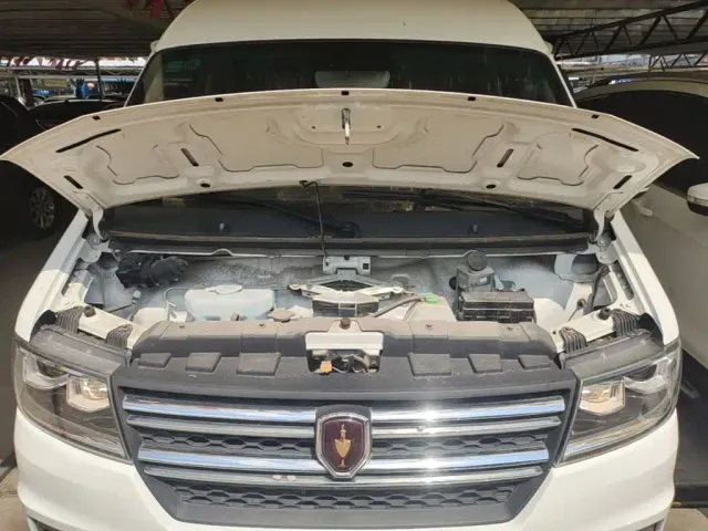 Jinbei New Hiace S — Фото автомобиля 19