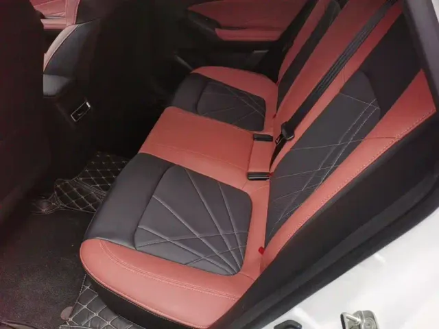 Changan Eado — Фото автомобиля 16