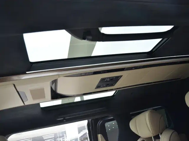 Toyota Vellfire — Фото автомобиля 11