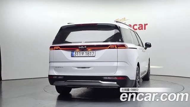 Kia Canival Carnival 4 поколение Дизель 9 мест Signature — Фото автомобиля 4