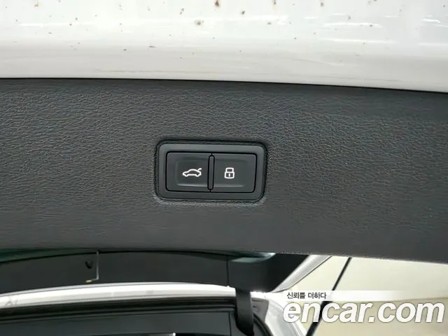Audi Q7 — Фото автомобиля 18