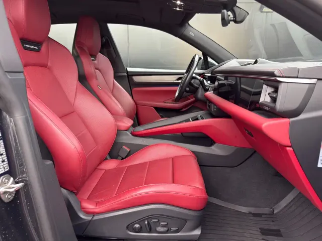 Porsche Macan EV — Фото автомобиля 17