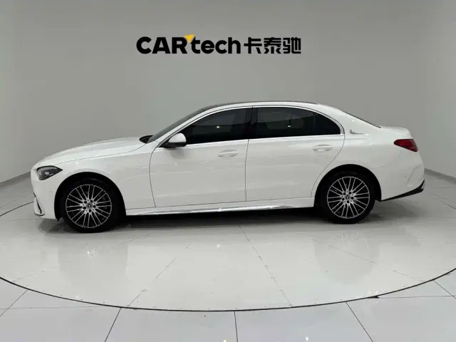 Mercedes-Benz C-Class — Фото автомобиля 9