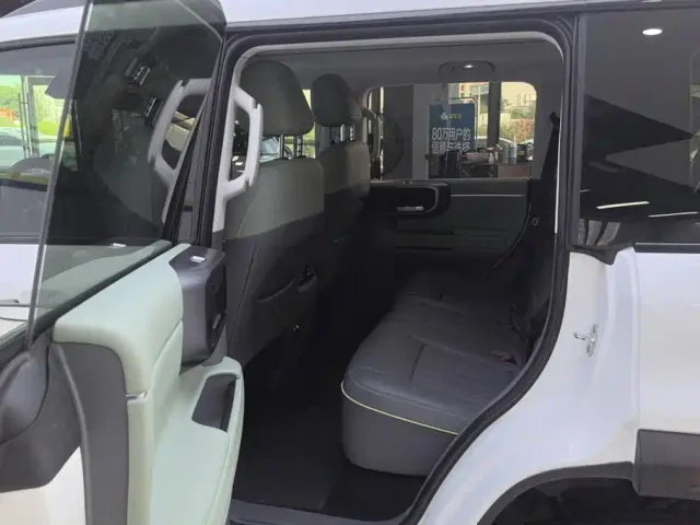 BAIC BJ40 — Фото автомобиля 11