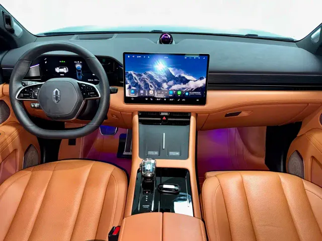 Aito M7 — Фото автомобиля 13