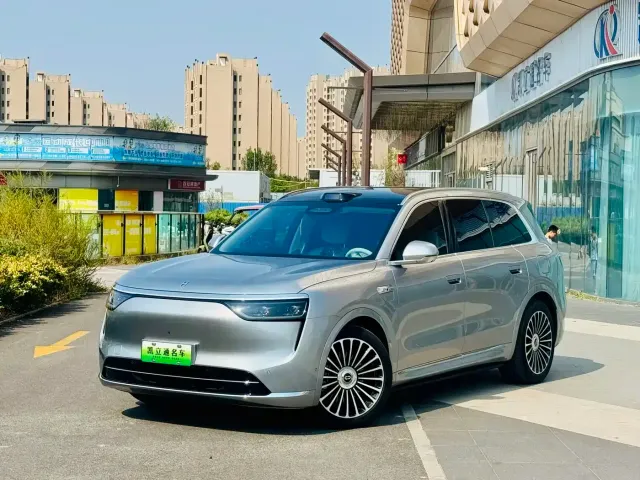 Фотография автомобиля — Aito M8
