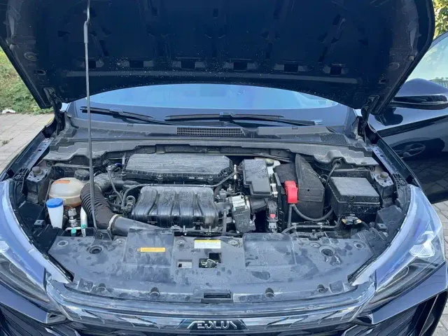 Dongfeng Yixuan — Фото автомобиля 13