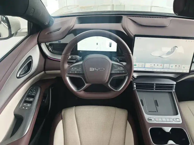 BYD Seal 07 DM-i — Фото автомобиля 10