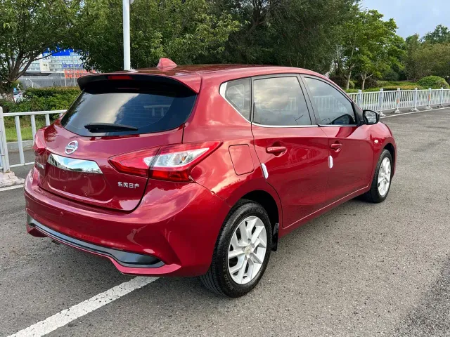 Nissan Tiida — Фото автомобиля 13