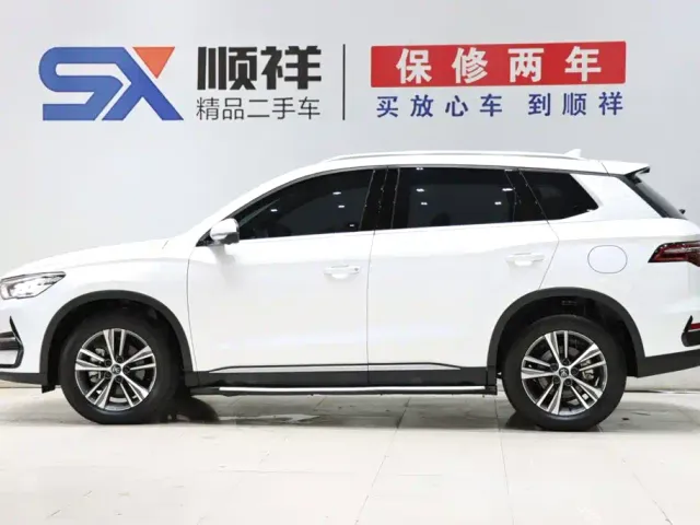 BYD Song Pro — Фото автомобиля 6