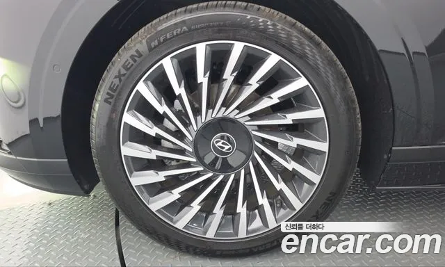 Hyundai Grandeur GN7 — Фото автомобиля 5