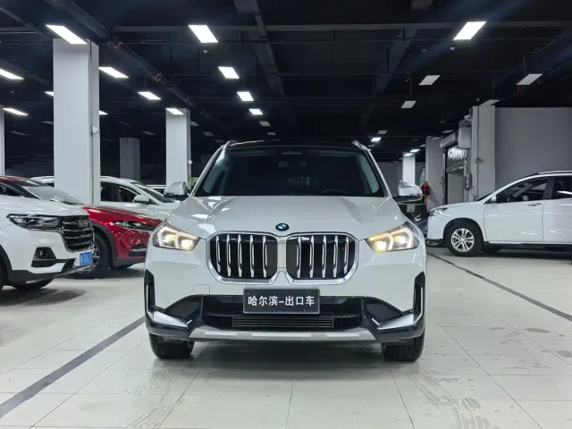 BMW X1 — Фото автомобиля 2