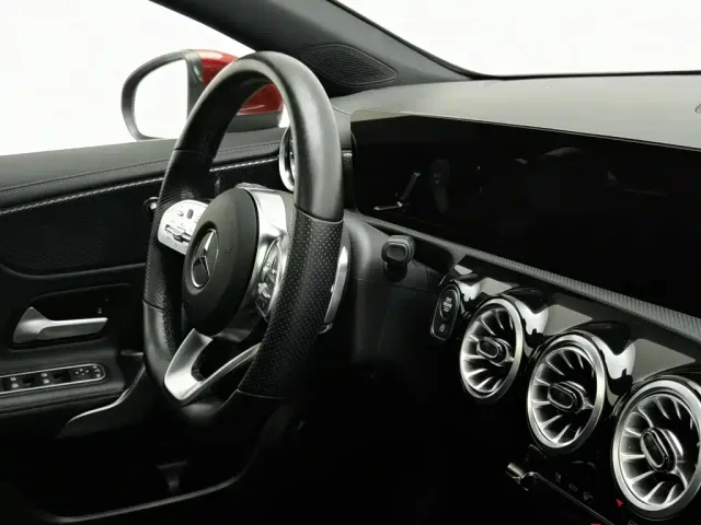 Mercedes-Benz A-Class — Фото автомобиля 22