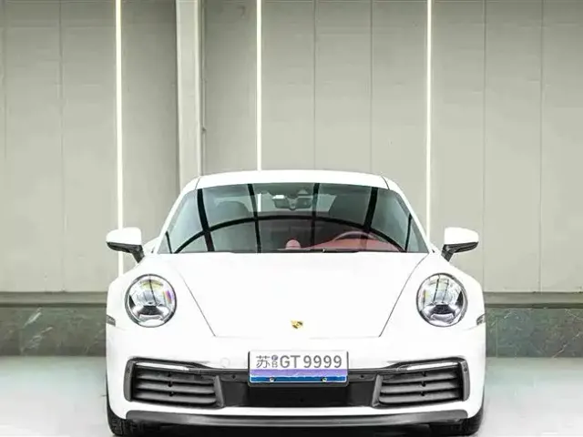 Porsche 911 — Фото автомобиля 10