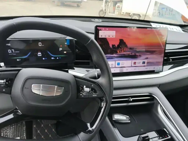 Geely Boyue — Фото автомобиля 9