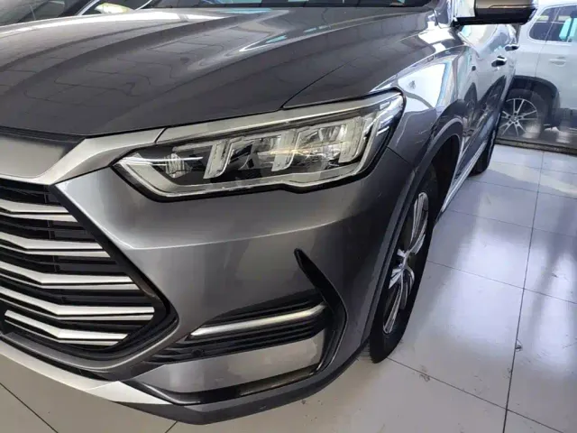 BYD Song Pro — Фото автомобиля 23