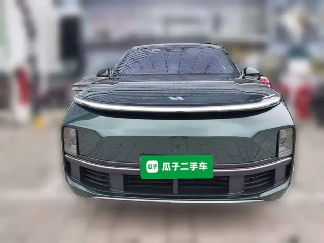 Li Auto L9 — Фото автомобиля 2