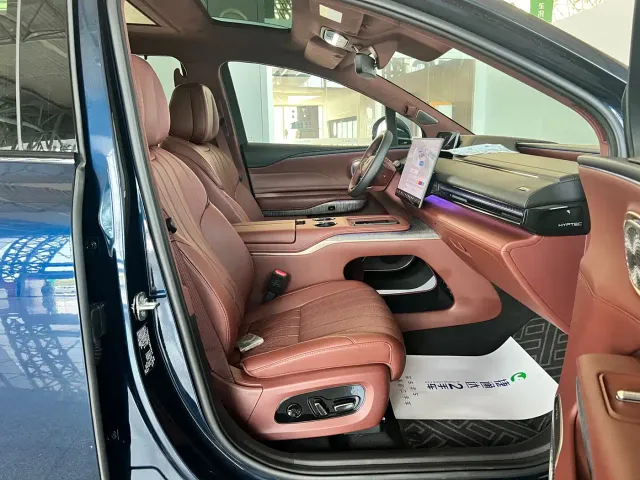 GAC Hyptec HL — Фото автомобиля 14