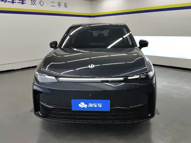 Leapmotor C10 — Фото автомобиля 2