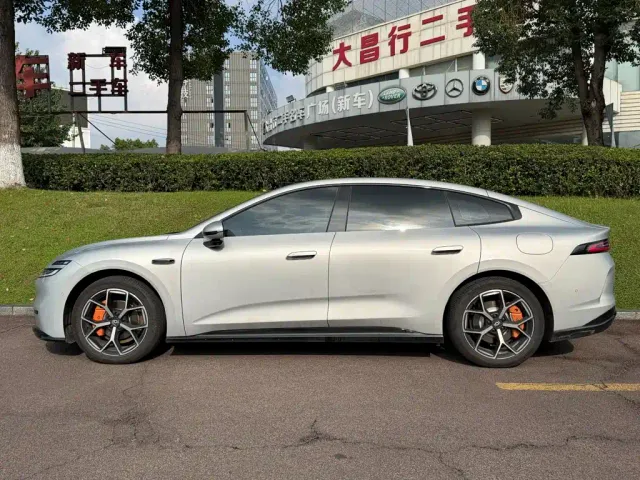Changan Qiyuan A06 — Фото автомобиля 3