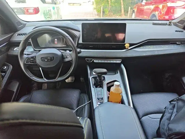 Geely Xingrui — Фото автомобиля 12