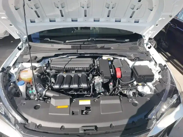 Dongfeng Yixuan — Фото автомобиля 19