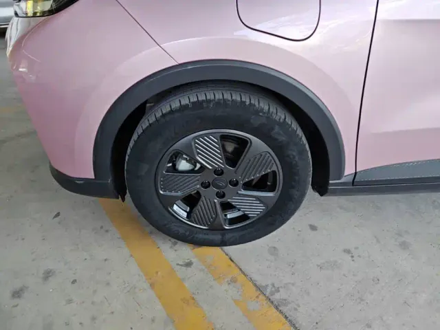 Geely Geometry E Firefly — Фото автомобиля 22