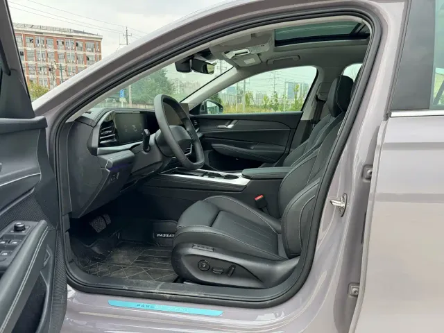 Volkswagen Passat — Фото автомобиля 5