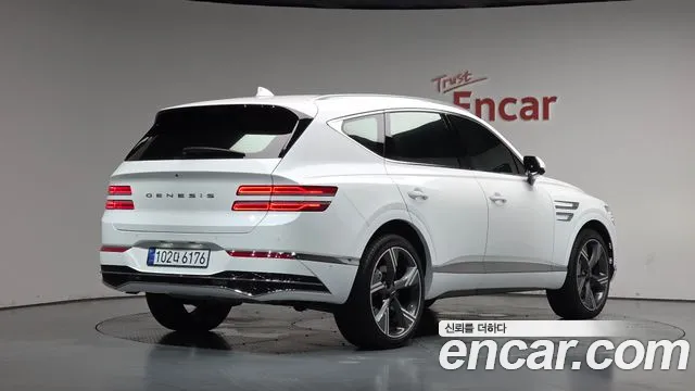 Genesis GV80 2.5T Бензин AWD — Фото автомобиля 2