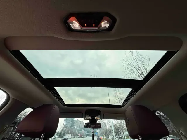 BMW 3 Series — Фото автомобиля 15