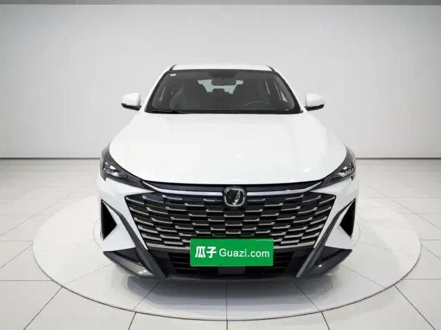 Changan X5 Plus — Фото автомобиля 2