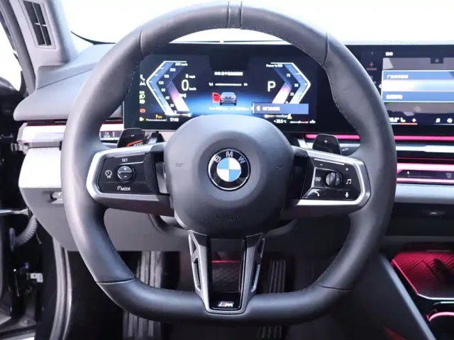 BMW 5 Series — Фото автомобиля 16
