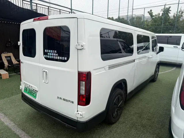 Foton Fengjing i7 — Фото автомобиля 9