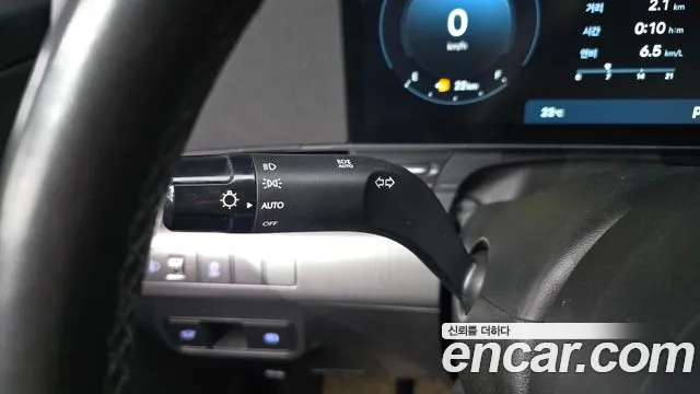 Hyundai Kona Kona (SX2) Бензин 1.6 турбо 2WD — Фото автомобиля 25