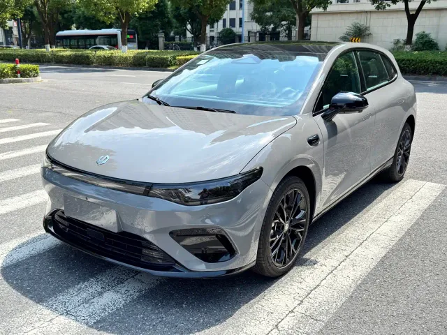 Фотография автомобиля — Leapmotor Lafa 5