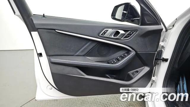 BMW 1 Series — Фото автомобиля 13