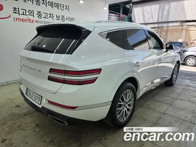 Genesis GV80 2.5T Бензин 2WD — Фото автомобиля 2