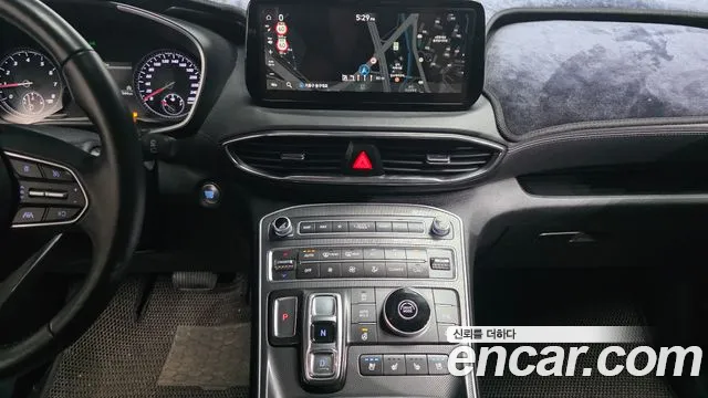 Hyundai Santafe Новый Santa Fe Бензин 2.5T 2WD — Фото автомобиля 15
