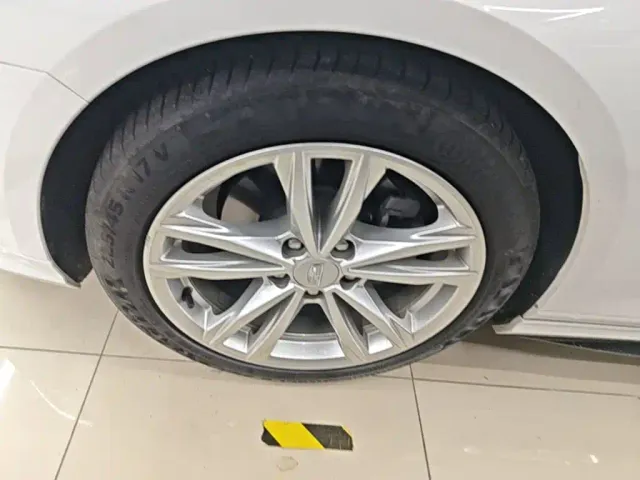 Cadillac CT4 — Фото автомобиля 22